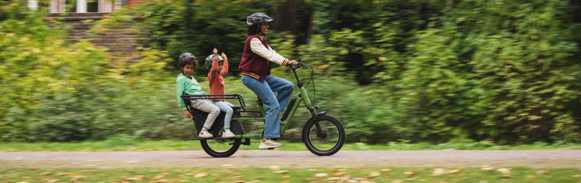 Velo de Ville na tle zieleni